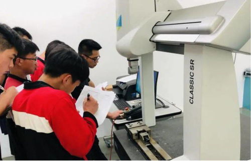 招生季丨智能制造 用“芯”控制，驅動智能裝備未來