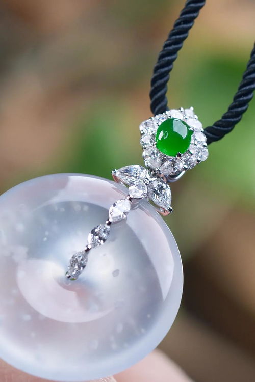 化妝品 珠寶的無形殺手？保養誤區與正確方法